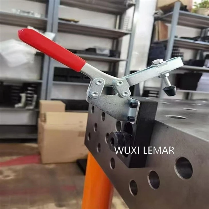 3D welding platform with fixtures