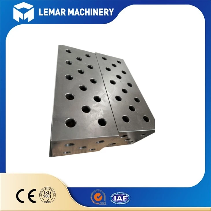 U-shaped square box